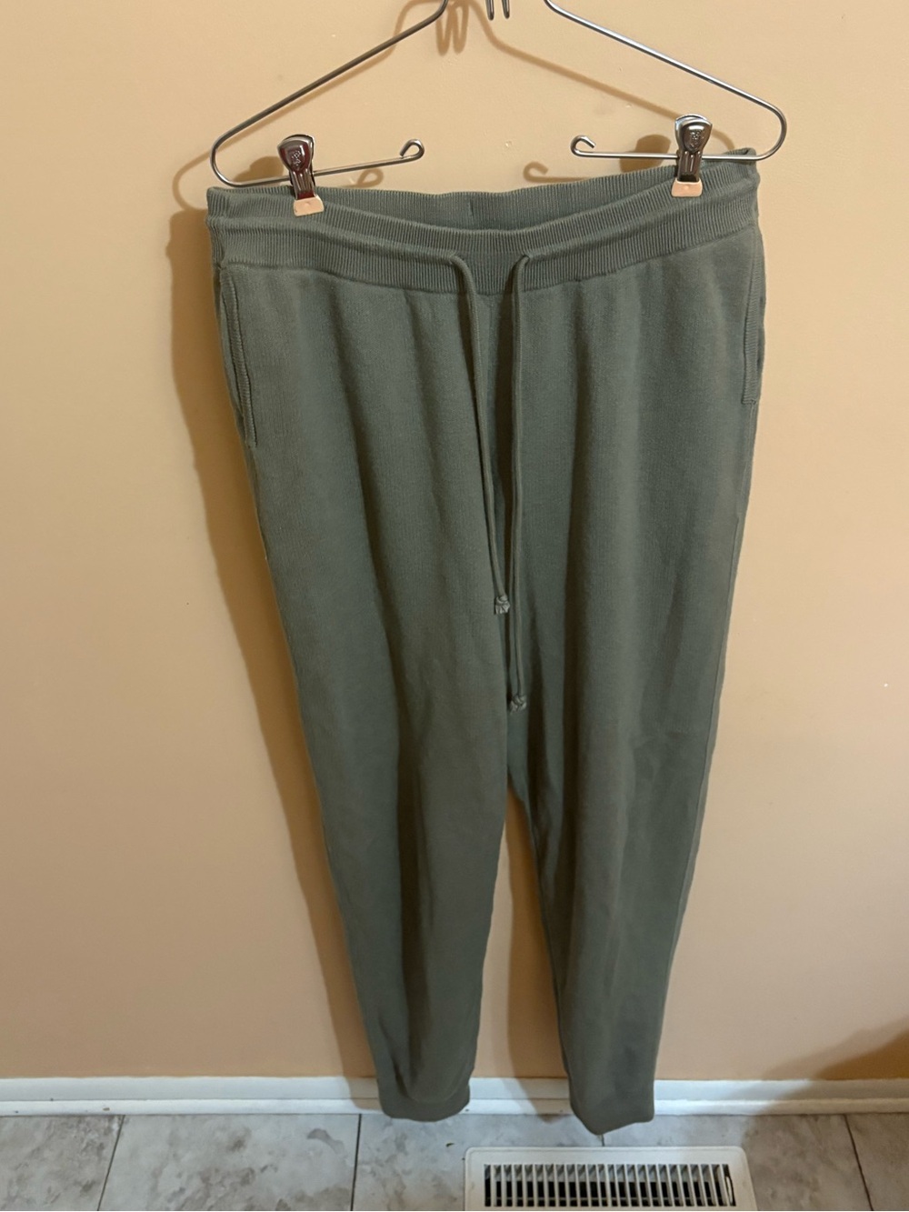 Naadam cotton cashmere blend green joggers
